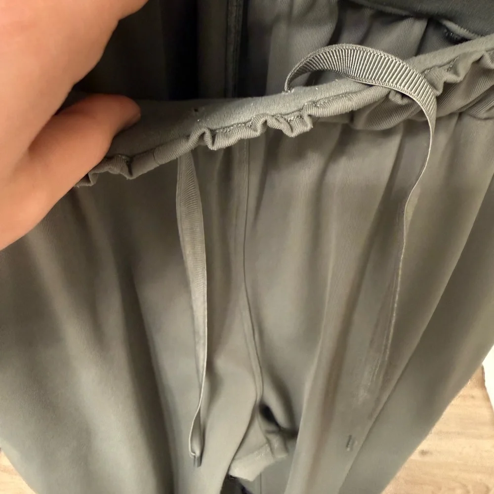 Lululemon Stretch High Rise Pants - Picture 6 of 6